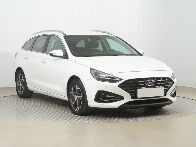 Hyundai i30 2022