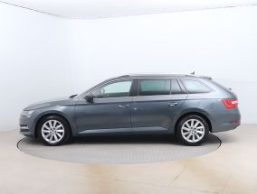Škoda Superb - 2020