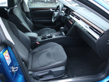 Volkswagen Arteon - 2022