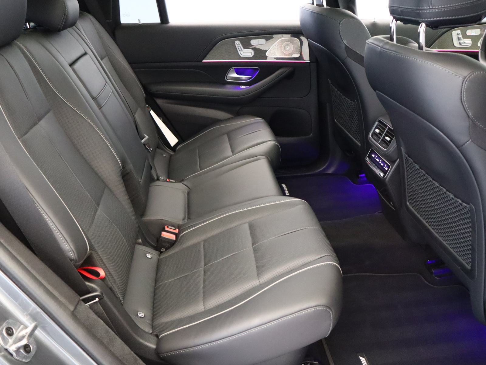 Mercedes-Benz GLS - 2023