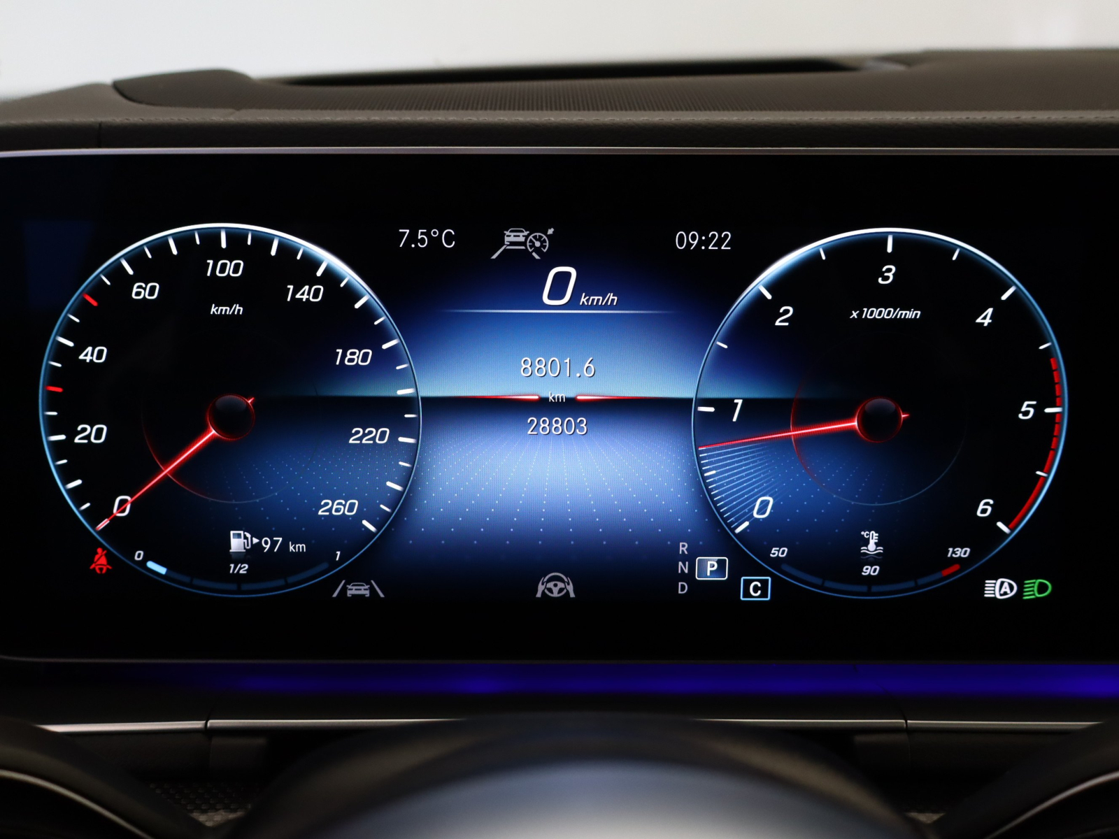 Mercedes-Benz GLS - 2023