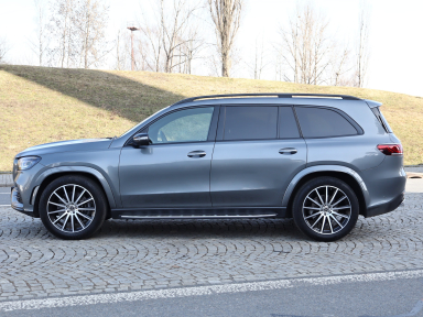 Mercedes-Benz GLS - 2023