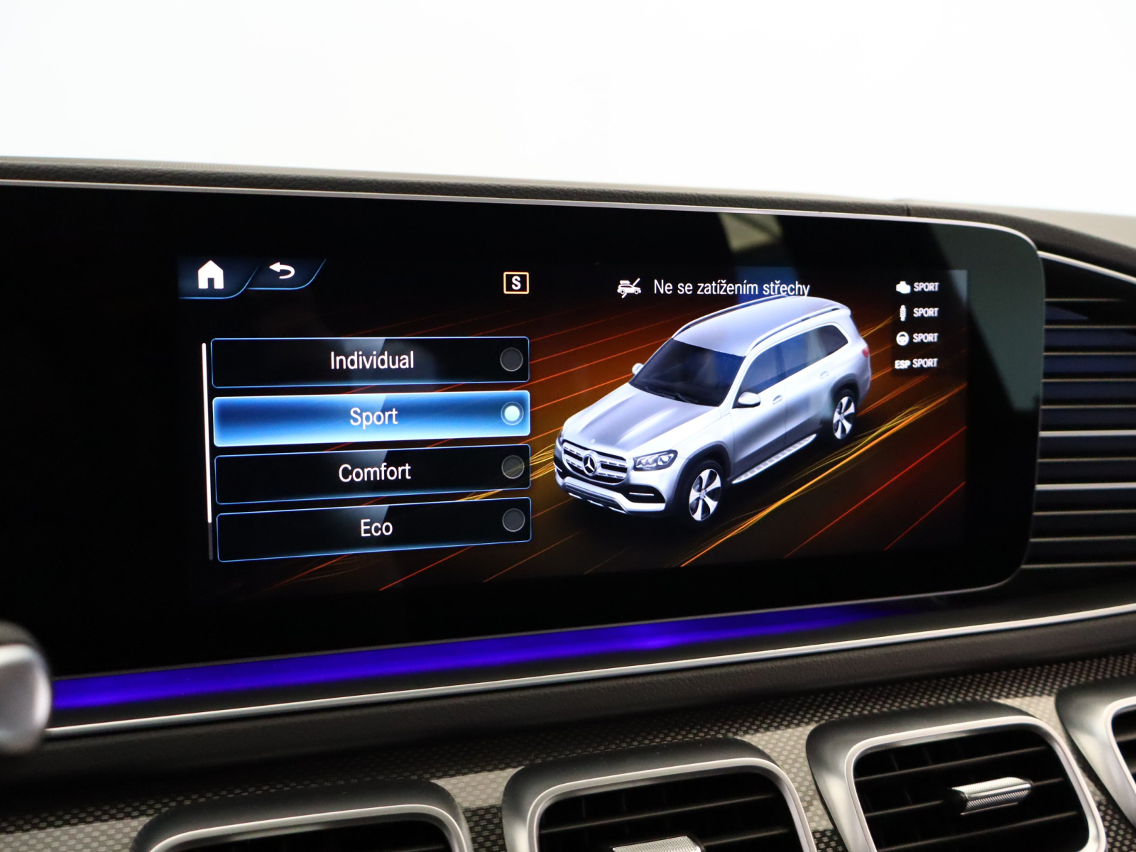 Mercedes-Benz GLS - 2023