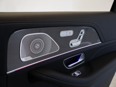 Mercedes-Benz GLS - 2023