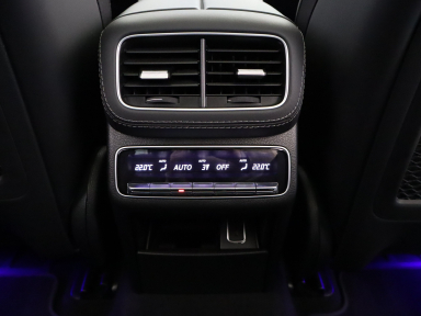 Mercedes-Benz GLS - 2023