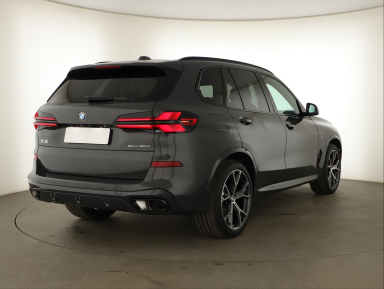 BMW X5 - 2026