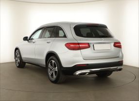 Mercedes-Benz GLC - 2017