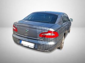 Skoda Superb - 2012