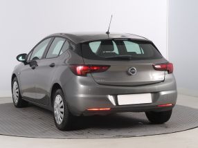 Opel Astra - 2018
