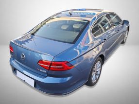 Volkswagen Passat - 2016