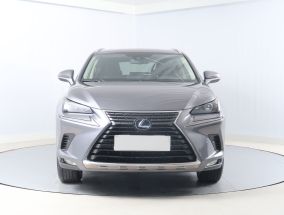 Lexus NX - 2020