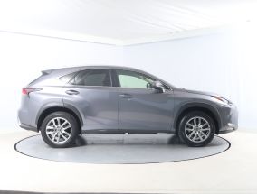 Lexus NX - 2020
