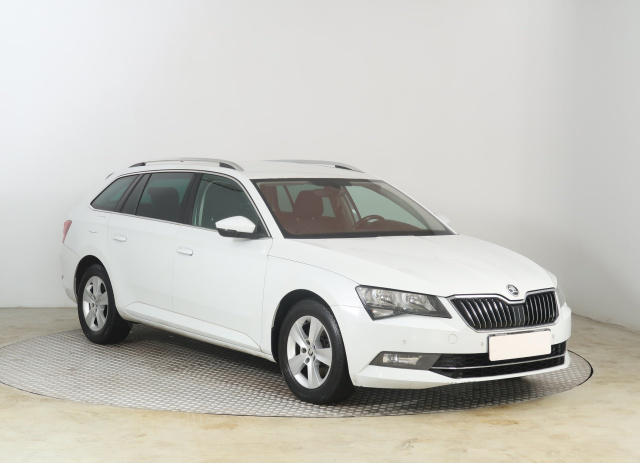 Škoda Superb 2017