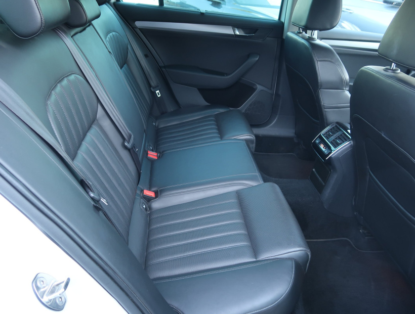 Škoda Superb, 2017