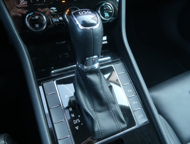 Škoda Superb - 2017