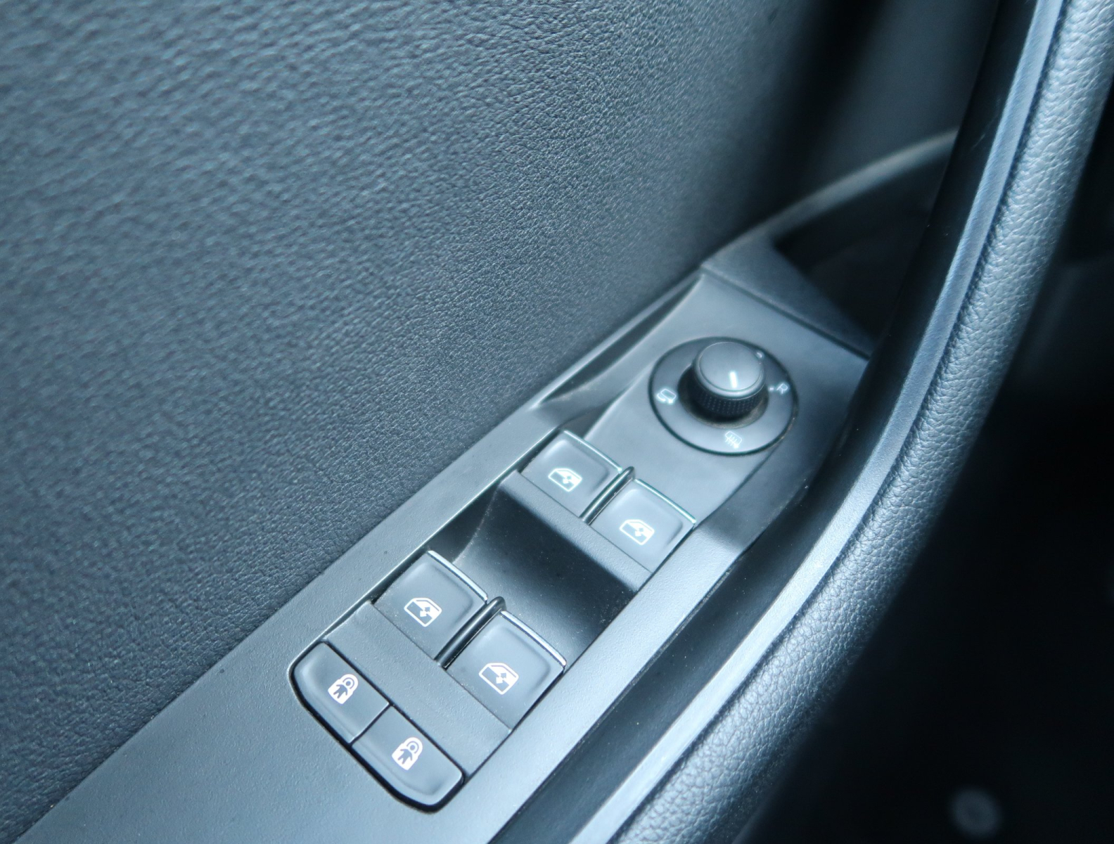 Škoda Superb - 2017