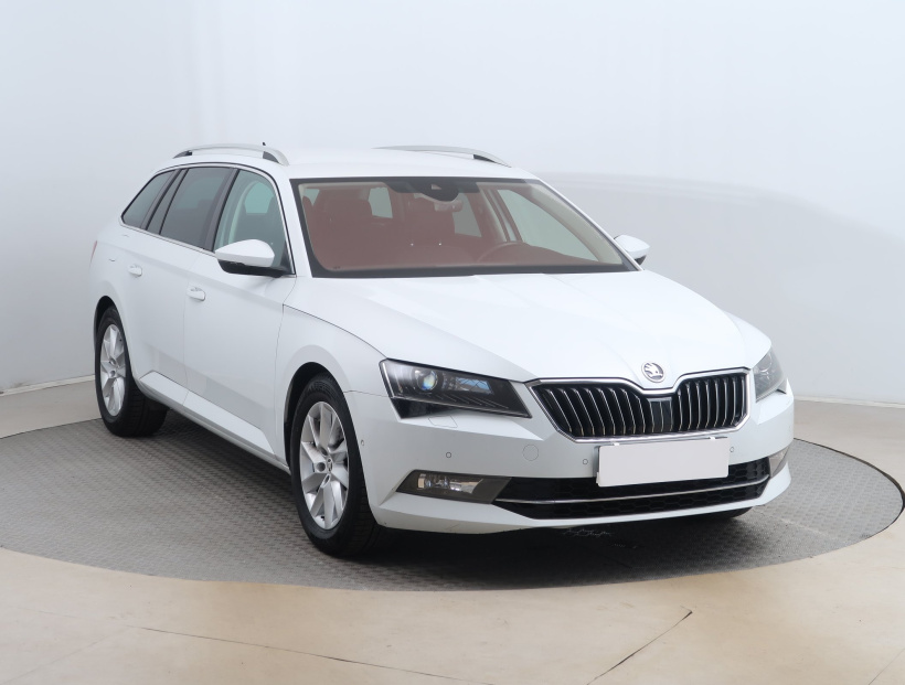 Škoda Superb, 2017