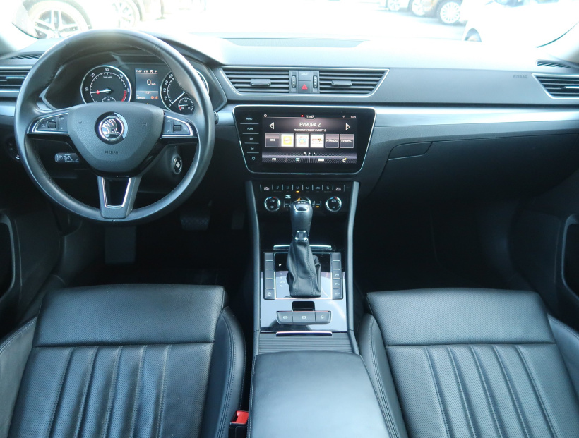 Škoda Superb, 2017