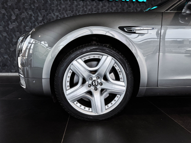 Bentley Flying Spur - 2014