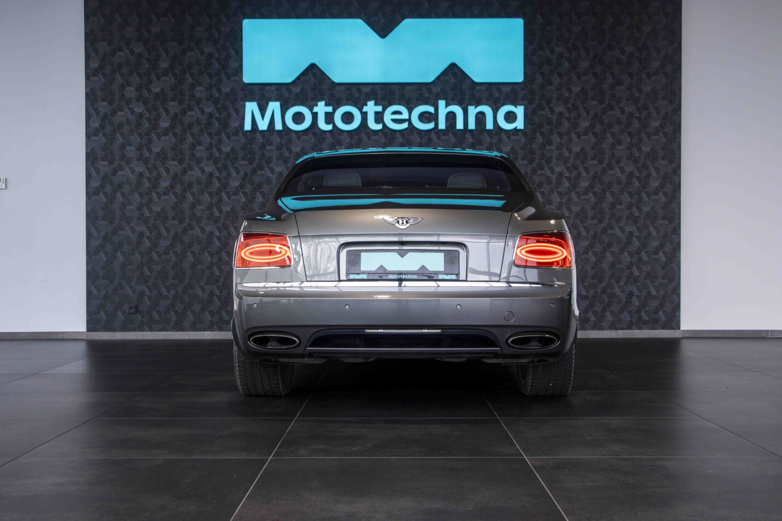 Bentley Flying Spur - 2014