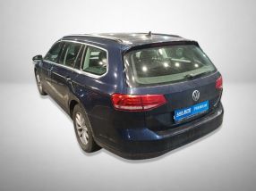Volkswagen Passat - 2015