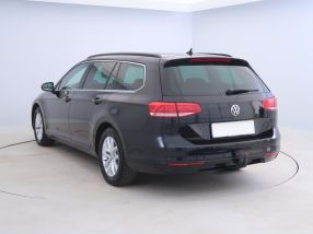 Volkswagen Passat - 2015