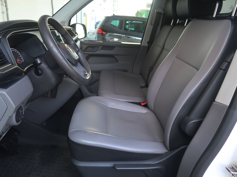 Volkswagen Transporter, 2020
