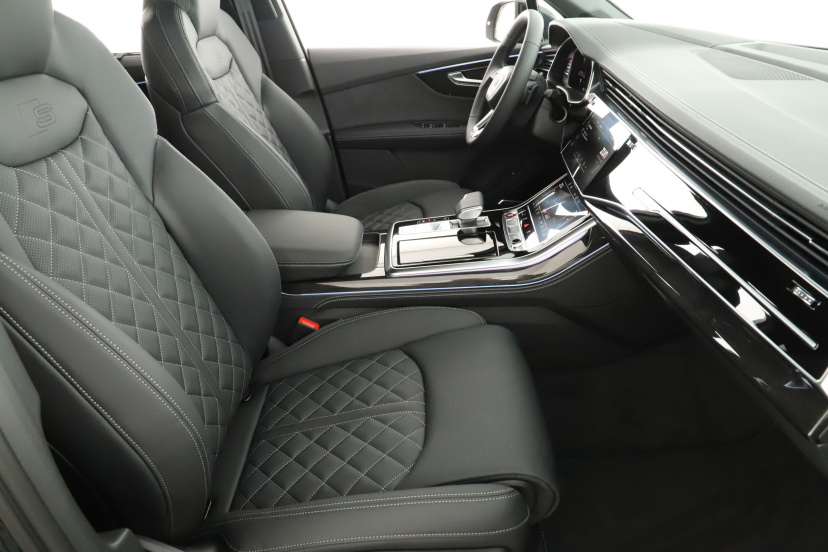Audi SQ7, 2026