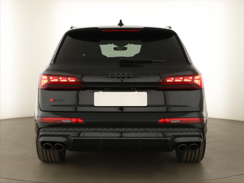 Audi SQ7, 2026