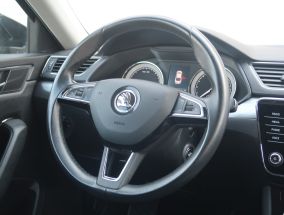 Škoda Superb - 2021