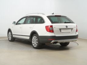 Škoda Superb - 2013