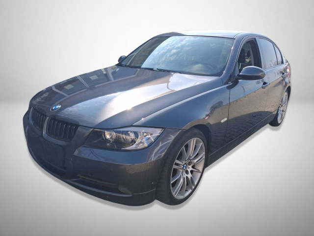 BMW 3 2005