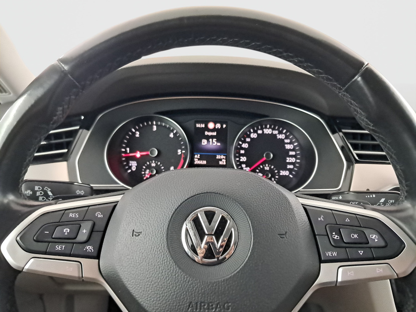 Volkswagen Passat, 2020