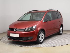 Volkswagen Touran - 2012