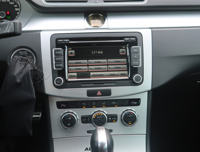 Volkswagen Passat, 2014