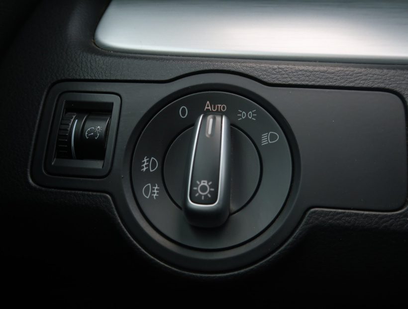 Volkswagen Passat, 2014