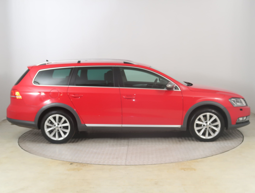 Volkswagen Passat, 2014