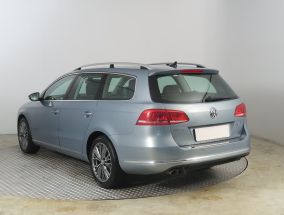 Volkswagen Passat - 2012
