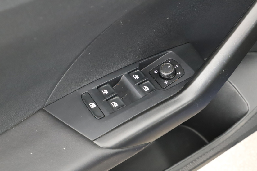 Volkswagen T-Cross, 2023