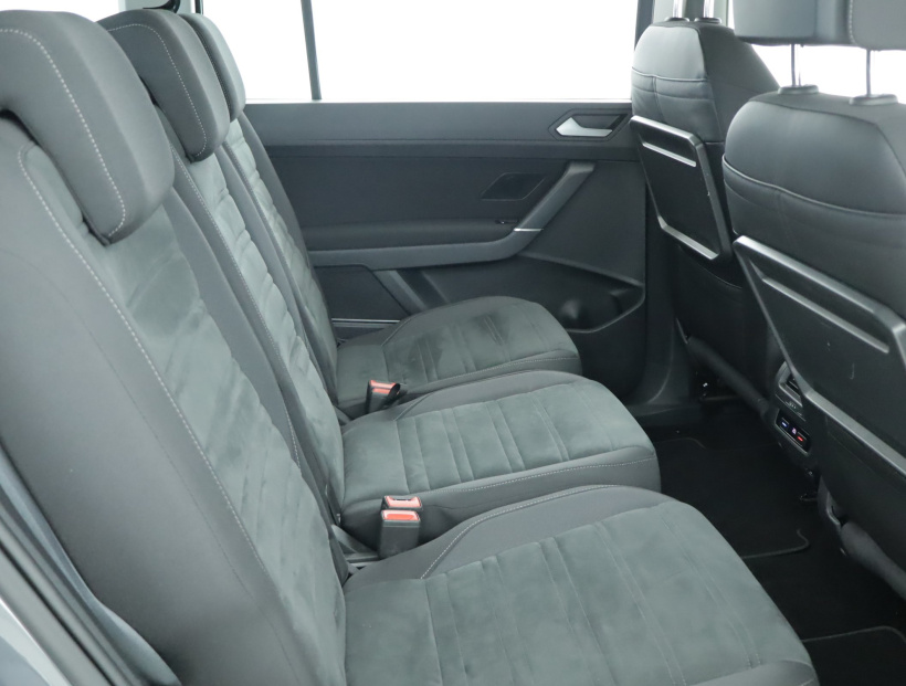 Volkswagen Touran, 2022