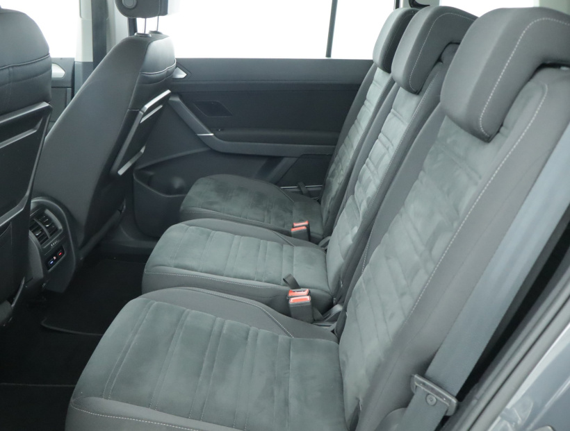 Volkswagen Touran, 2022