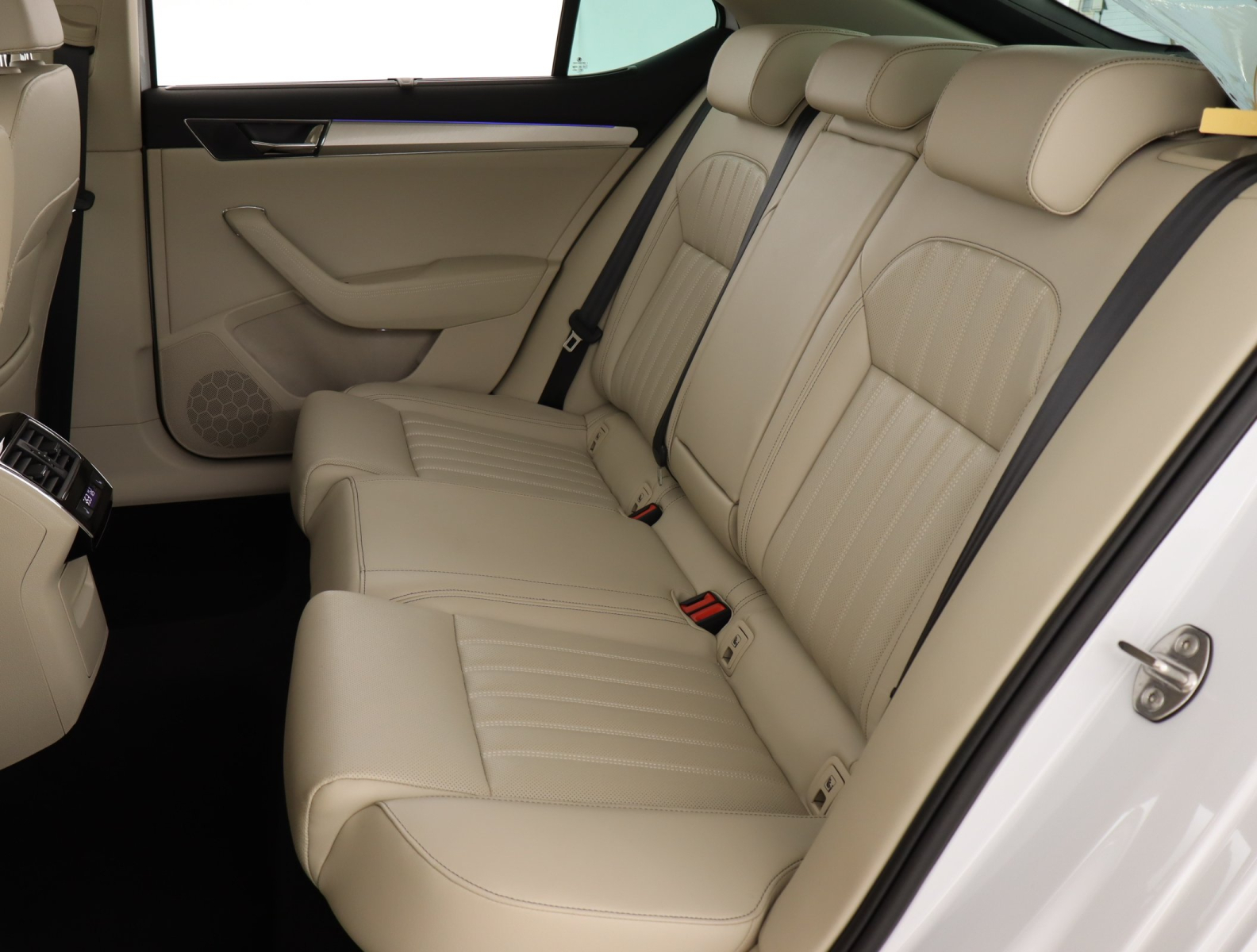 Škoda Superb - 2023