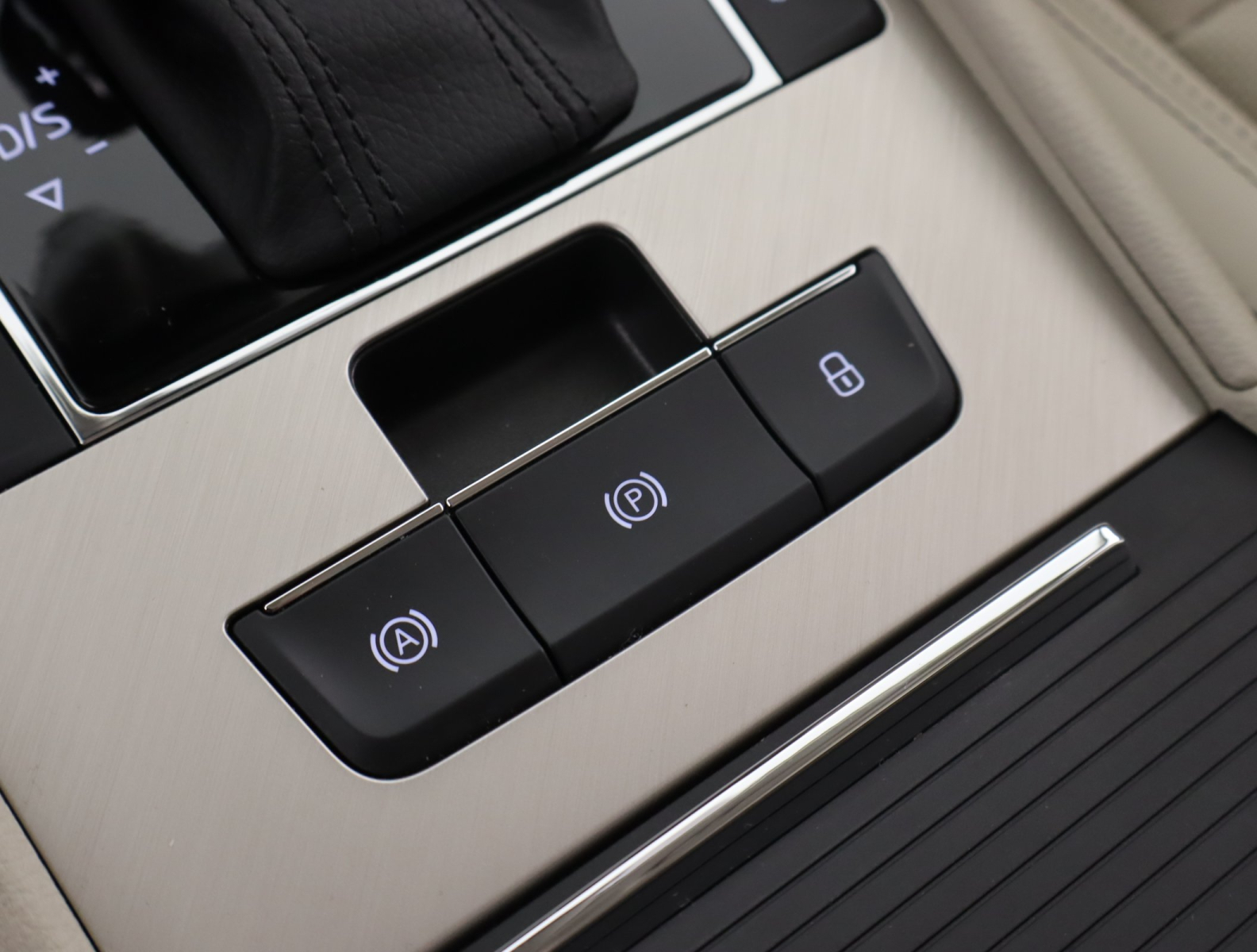 Škoda Superb - 2023