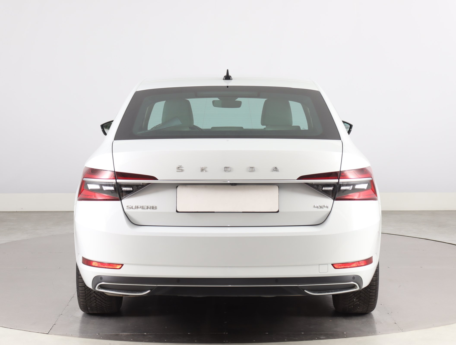 Škoda Superb - 2023