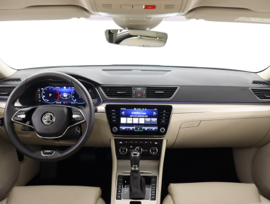 Škoda Superb - 2023