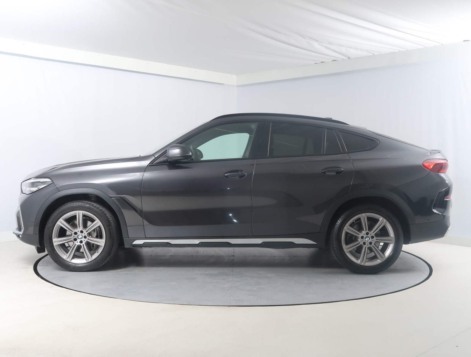 BMW X6 - 2021