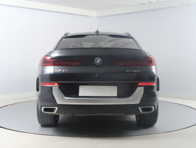 BMW X6 - 2021