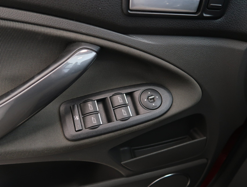 Ford Kuga, 2009
