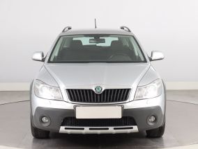 Skoda Octavia Scout - 2012