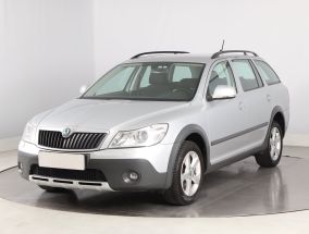 Skoda Octavia Scout - 2012